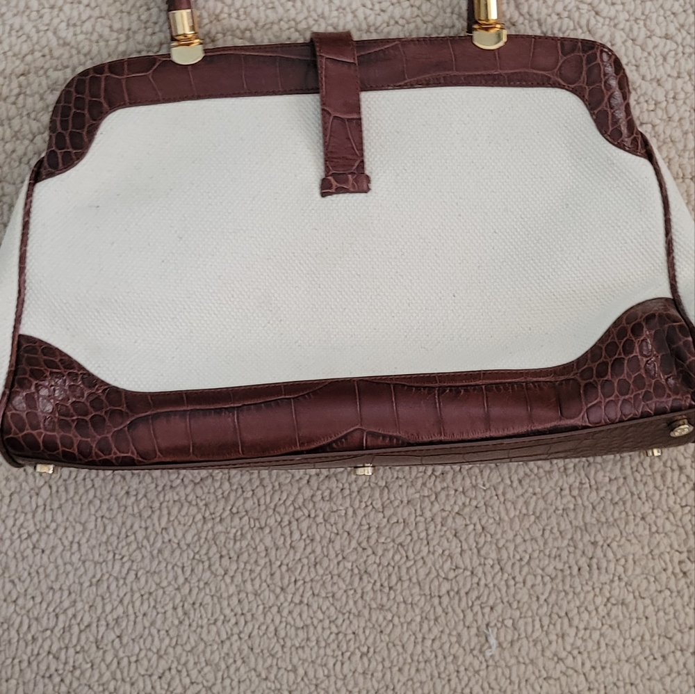 Purse - Picture 2 of 4